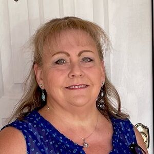 Meet your Posher, Gina